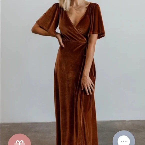 Baltic Born XXL color Spice brand new only worn for fall pictures! - Picture 2 of 3